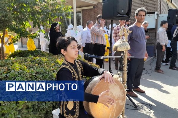 افتتاح همزمان ۵۱ زمین ورزشی در شهرستانهای استان تهران 