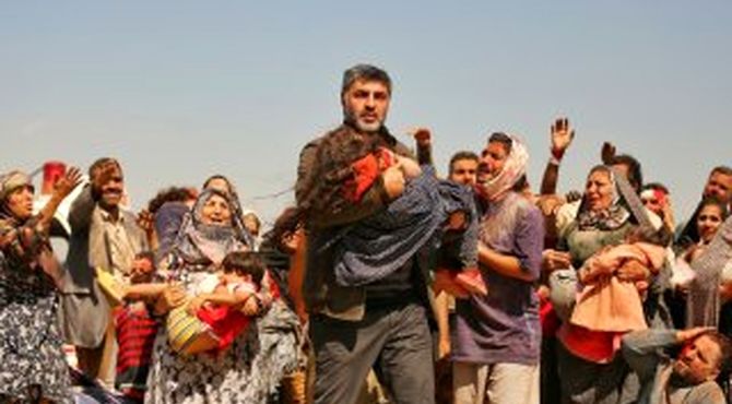 قصه بم روی پرده سینما می‌رود/ حامد زمانی برای «احمد» خواند