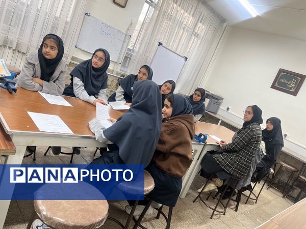 جلسه سفیران سلامت دبیرستان مطهره ناحیه ۶ مشهد مقدس