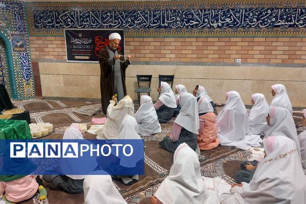 مدارس شهرستان فیروزکوه میزبان محافل انس با قرآن در هفته قرآن، عترت و نماز