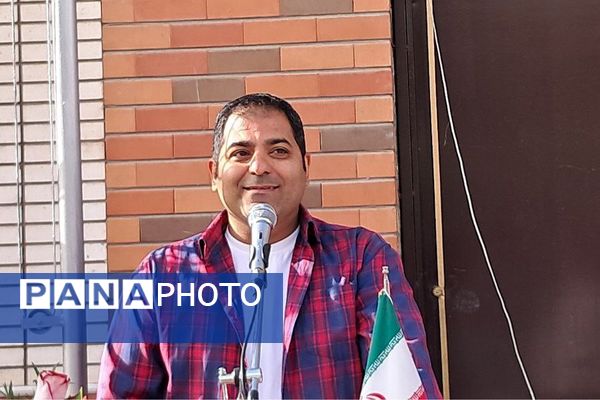 آغاز سال تحصیلی در دبیرستان بانو عفت آهنگری ناحیه یک شهرری