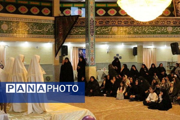 گذر از کودکی به جوانی؛ مدارس فیروزکوه میزبان «جشن بلوغ» دانش‌آموزان شدند