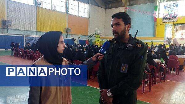 همایش گردان فاتحین قدس به‌مناسبت هفته بسیج دانش‌آموزی 