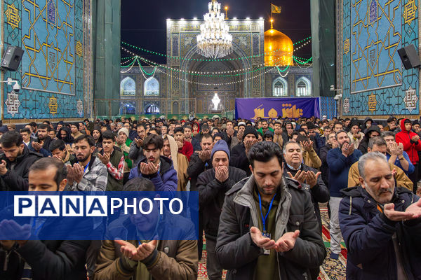 آیین معنوی اعتکاف در حرم مطهر رضوی- ۱