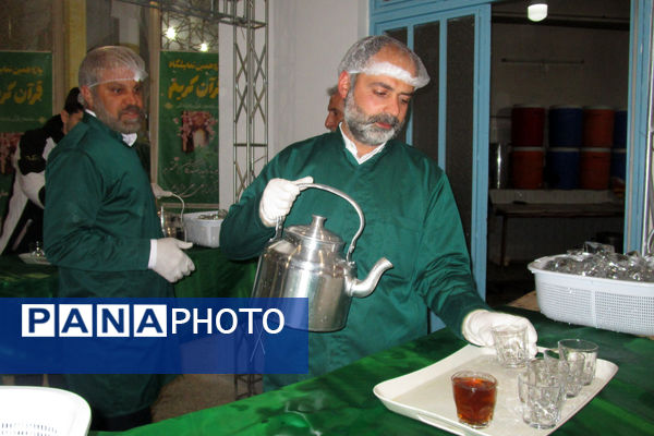 دومین روز از نمایشگاه قرآن و درخشش نور وحی در مصلی کرج