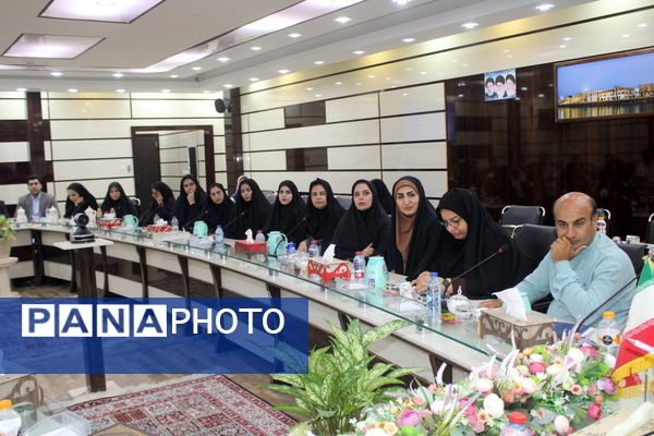 تجلیل از معلمان جوان برتر استان بوشهر  