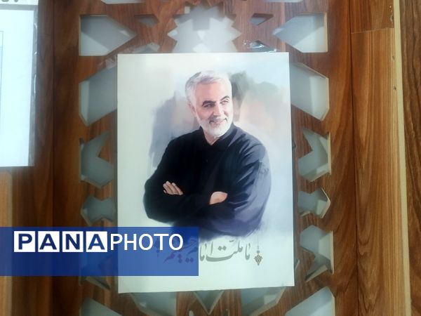 گرامیداشت هفته بصیرت و حماسه نهم دیماه در دبیرستان شاهد تکتم