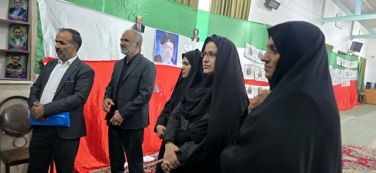  بازدید سرگروه پرورشی استان یزد در مدارس شهرستان بافق