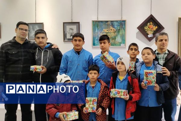 هم‌صدایی دل‌ها در سکوت و توانایی