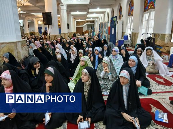 برگزاری آیین اعتکاف در مصلی رشت