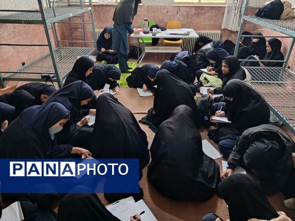 مرحله منطقه‌ای مسابقات قرآن و عترت دانش‌آموزان متوسطه اول و دوم در رضویه