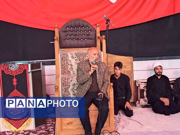 مراسم عزاداری شب هفتم ماه محرم در روستای نقاب شهرستان خلیل آباد