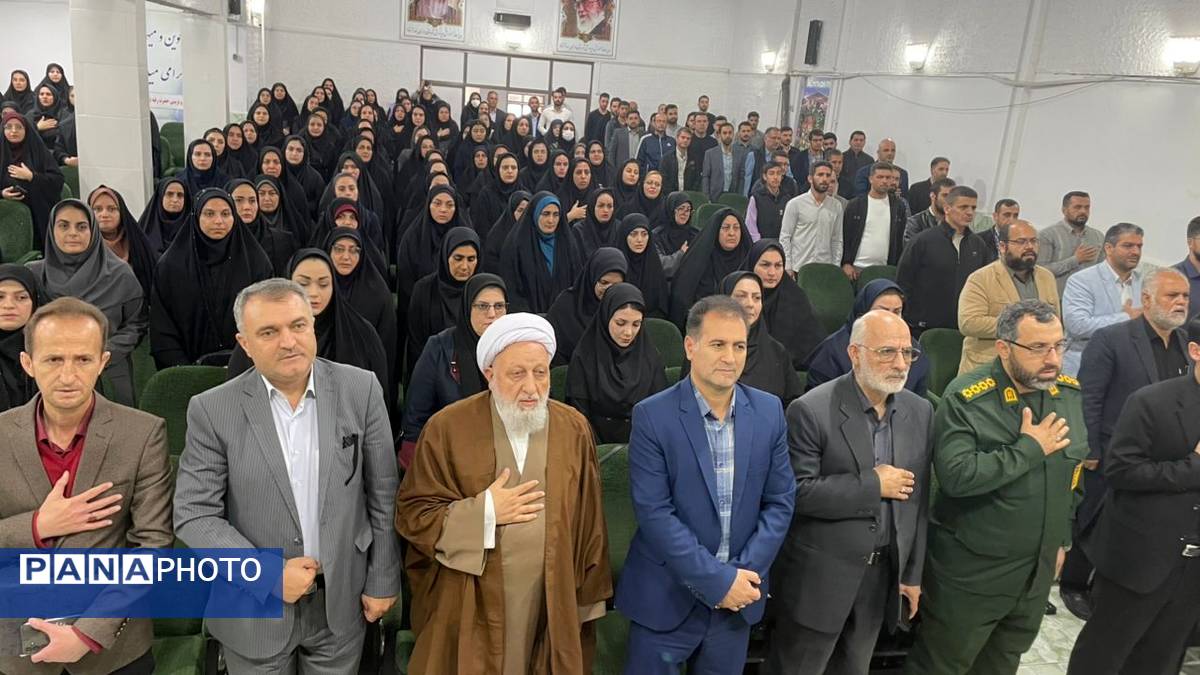 ارتقاء سلامت روان دانشآموزان و مربیان آستارا با ۴ کارگاه تخصصی در هفته بهداشت روان