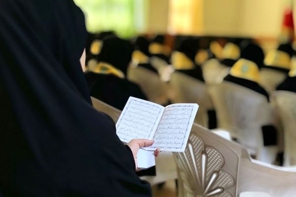  آیین عزاداری حضرت فاطمه زهرا(س) در مدرسه فرزانگان1 اسلامشهر 