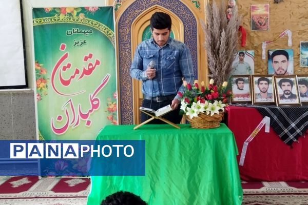 اعزام دانش‌آموزان پسر متوسطه دوم حاجی‌آباد به کربلای‌ایران