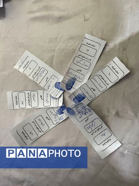 برگزاری انتخابات شورای دانش‌آموزی در خاتم