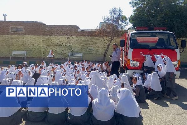 بزرگداشت روز آتش نشانی در فریمان