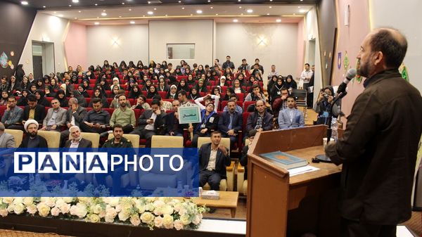 برگزاری مسابقات قرآن، عترت و نماز دانش آموزی در استان اردبیل