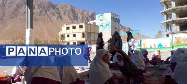 برگزاری همایش غذای سالم در دبستان بوستان 