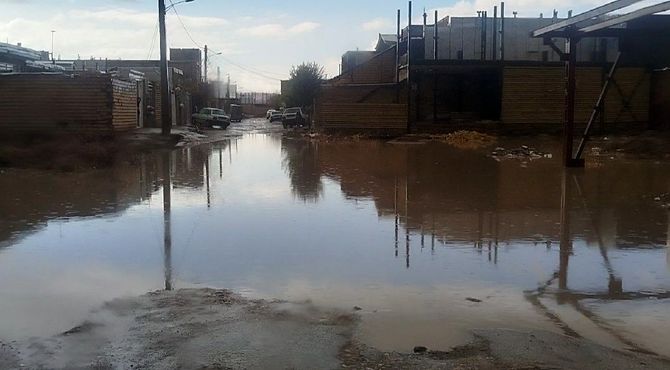آبگرفتگی معابر کوهدشت در هفته‌ای بارانی 