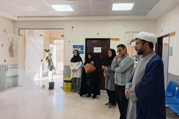 تقدیر از پرستاران سفیدپوش روستای نقاب خلیل‌آباد