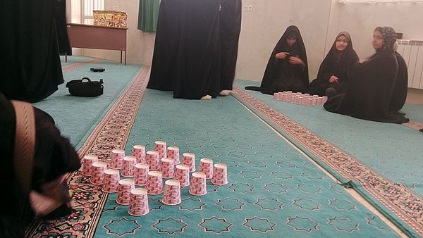 دورهمی دانش آموزان دبیرستان نرجس خاتون(س) روستای ورجان