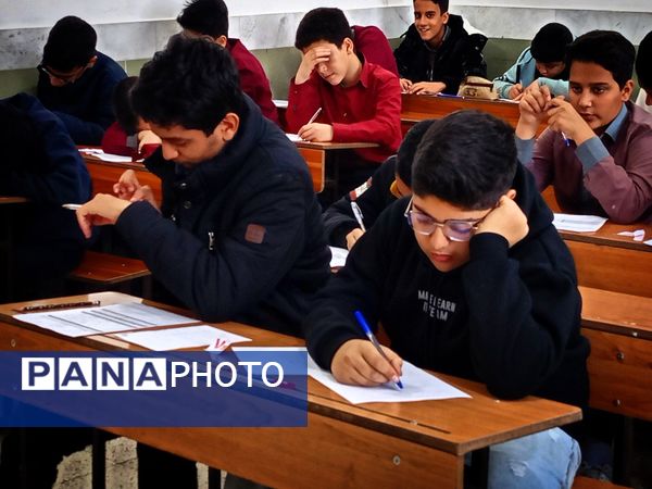 امتحانات نوبت اول در دبیرستان میثاق 