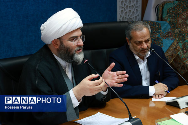 آیین رونمایی از کاربرگ حفظ موضوعی قرآن کریم و بازی آی‌لیگ