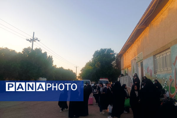 نخستین ایستگاه راهیان نور؛ حضور دانشآموزان رباطکریم در یادمان دوکوهه