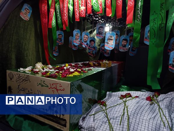 دبیرستان دخترانه شاهد قدسیان میزبان پیکر مطهر شهید گمنام