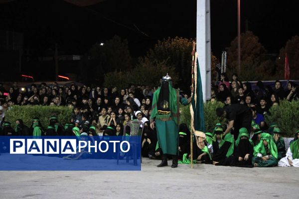 مراسم عزاداری و تعزیه خوانی شب هشتم محرم در گچساران 