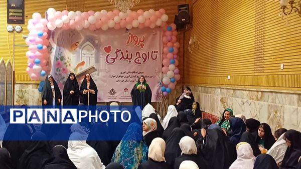  اعتکافی که هویت نسل نوین را تثبیت کرد