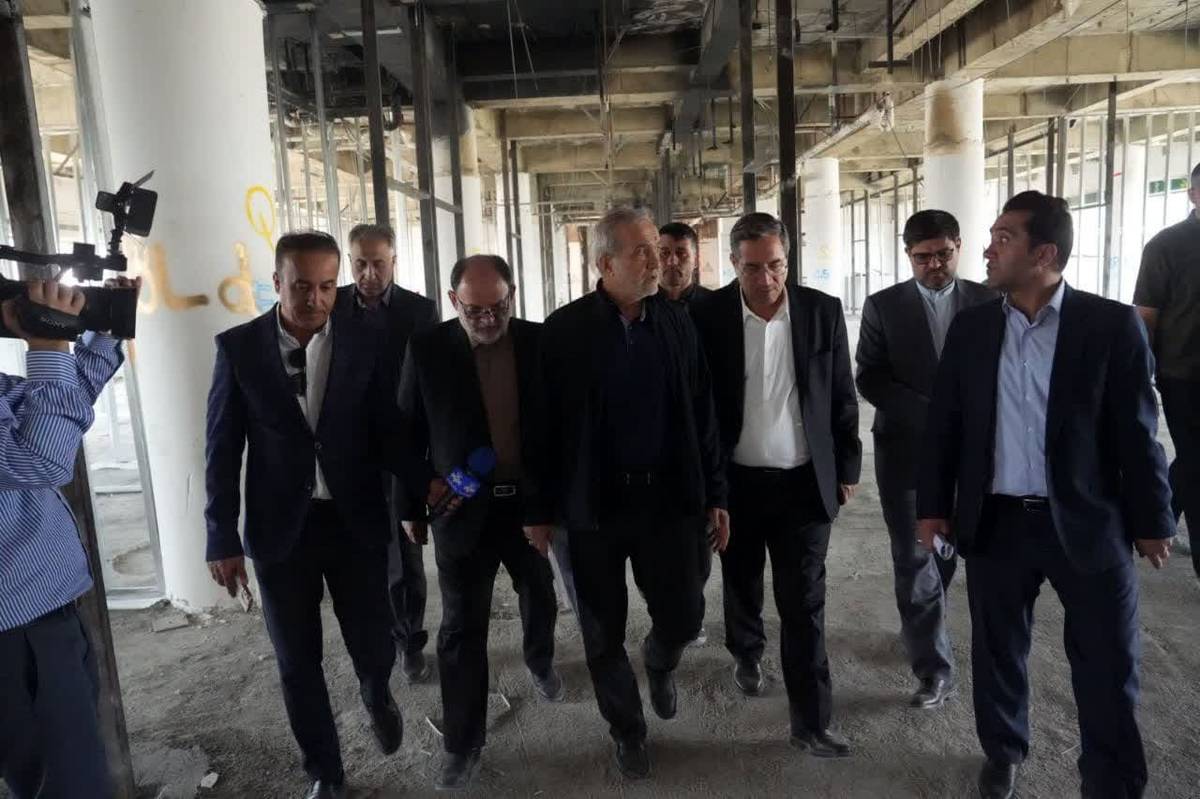 بازدید رئیس‌جمهور از بیمارستان در حال احداث شهیدبهشتی ارومیه