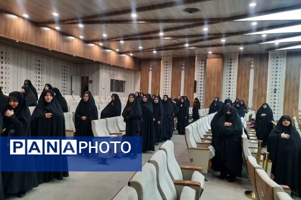 تجلیل از نقش‌آفرینان حوزه پرورشی در مشهد