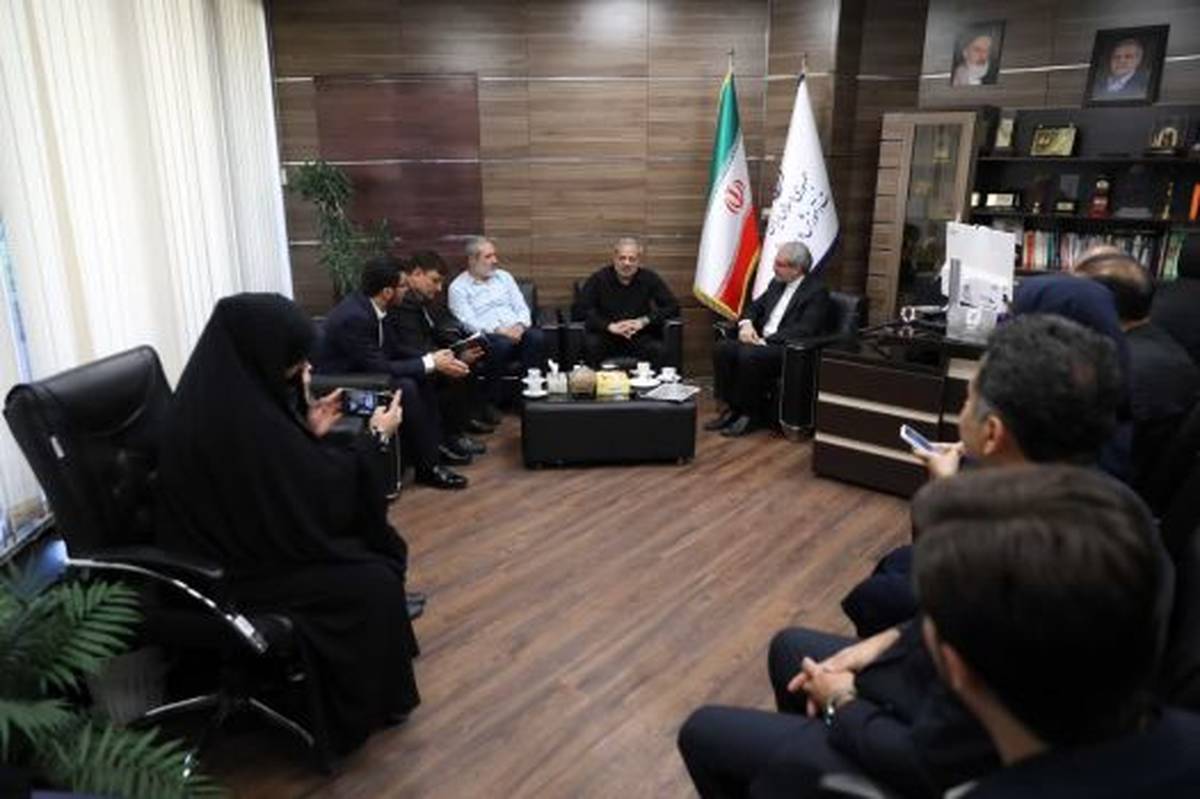 بازدید دکتر کاظمی از مرکز اطلاعرسانی و روابط عمومی وزارت آموزش و پرورش