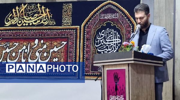  اولین نمایشگاه آثار هنری با موضوع عفاف و حجاب در کانون ملائک شهرستان قرچک