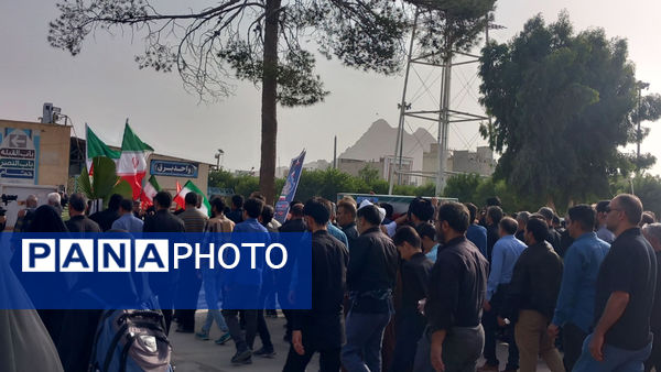 خاکسپاری شهید «اسماعیل شاکری» در مسجد جمکران