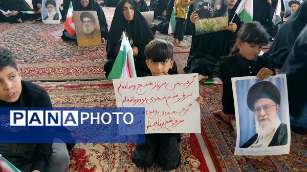 خروش شیر زنان چهارمحال‌وبختیاری در حمایت از رهبر انقلاب