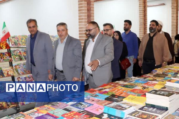 برگزاری نمایشگاه کتاب، در نمایشگاه دائمی شهرستان قرچک