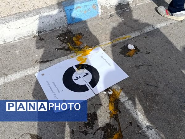 مسابقه «نجات تخم‌مرغ» در دبیرستان شهید بهشتی بهبهان