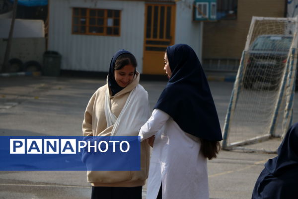 مانور زلزله در هنرستان عباس صیرفی