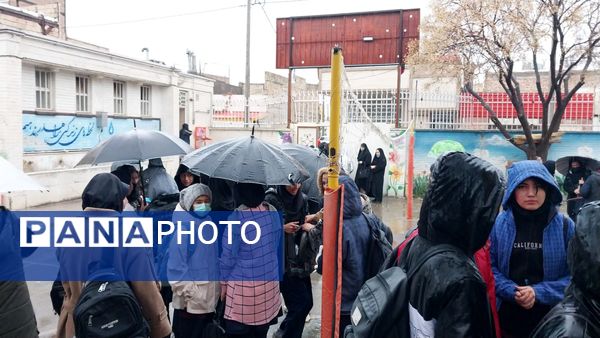 اولین بارش باران الهی در شهر زیبای  نیشابور 