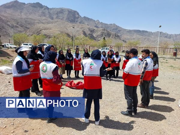طرح همسان‌سازی آموزش مربیان دادرس شعب جمعیت هلال احمر استان در مرکز آموزش‌های تخصصی اصفهان