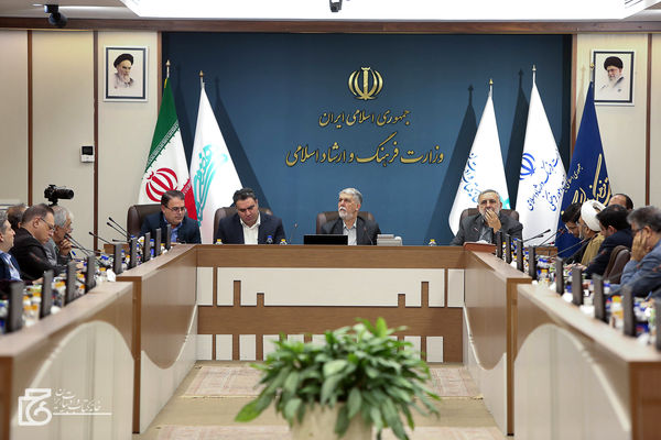 دولت باید زمینه‌ساز باشد نه کارگزار اصلی فرهنگ