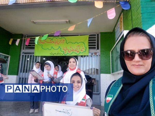 صبحگاه شاد مدارس دخترانه استان اصفهان در قالب طرح «نوجوان شاد ایرانی (نشا)»