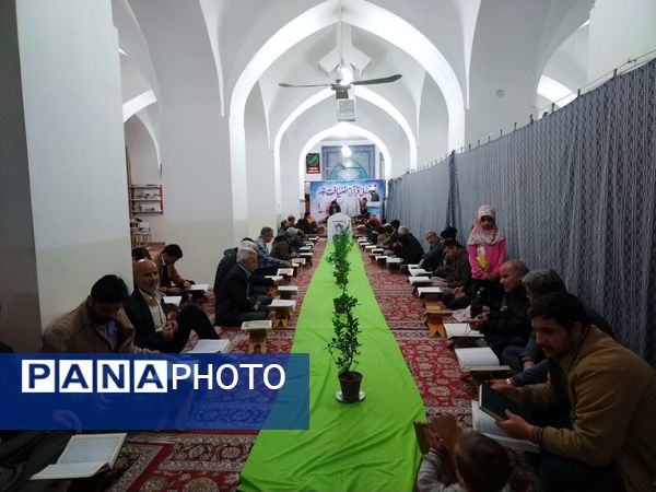 جزء خوانی قرآن کریم در شهرستان خلیل آباد و شهر کندر