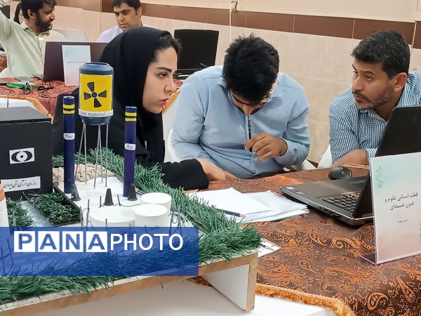 داوری ششمین دوره جشنواره علمی-پژوهشی پژوهشسرای دانشآموزی در هرمزگان