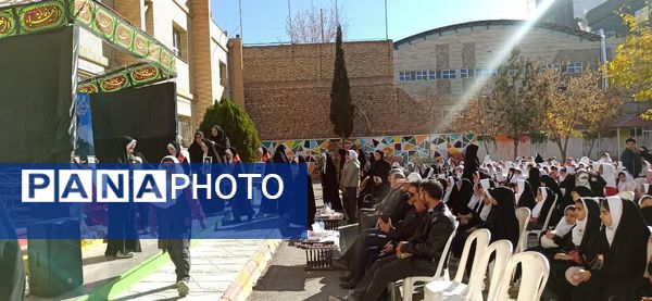 یادواره 118 شهید دانش‌آموز شهرستان بجنورد در مدرسه شاهد فاطمه زهرا(س)