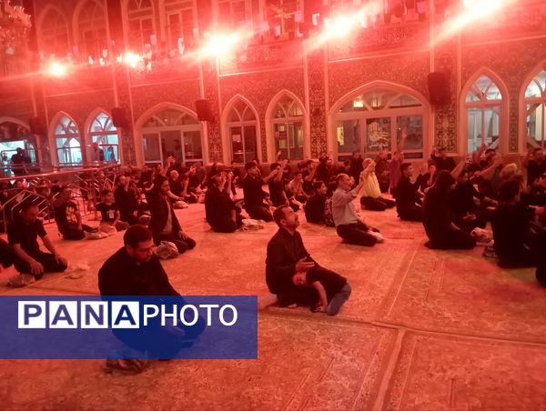 برگزاری مراسم شب سوم عزاداری اباعبدالله(ع) در تکیه ابوالفضلی نیشابور
