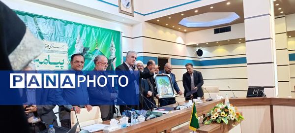  اختتامیه همایش بین‌المللی شعر پیامبر اعظم (ص) در شیراز